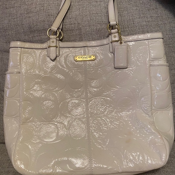 Coach handbag/purse - Picture 1 of 6